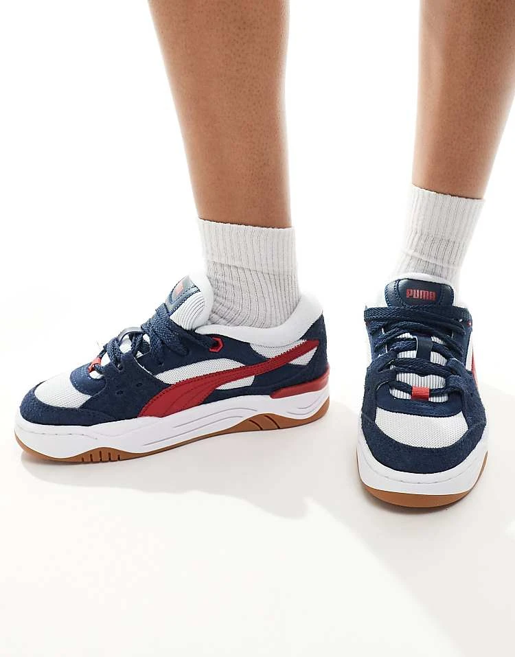 Puma 180 Trainers In Navy And Red For Unisex - Image 3